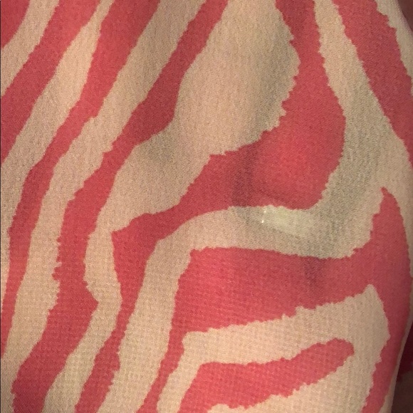 Pink Zebra button up sleeveless top - Picture 3 of 4